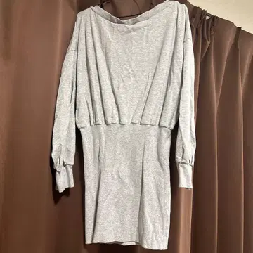 GYDA 도킹 오프숄더 맨투맨 원피스