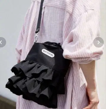 프릭스스토어 x 아웃도어 프릴 숄더백 블랙