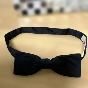 MERENGUE 블랙 나비 넥타이