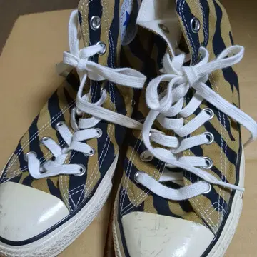 컨버스 호랑이 스니커즈 하이컷