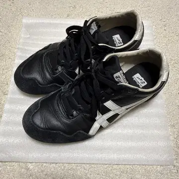 오니츠카타이거 세라노 25.5 블랙