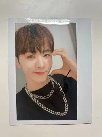 BAE173 유준 친필 사인 폴라로이드