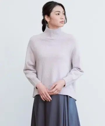 새상품 반값 이하 ANAYI 아나이 울 캐시미어 텐트라인 풀오버