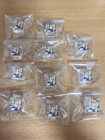 컴퍼스 후카가와 마토이 아크릴 큐브 11개 묶음 판매