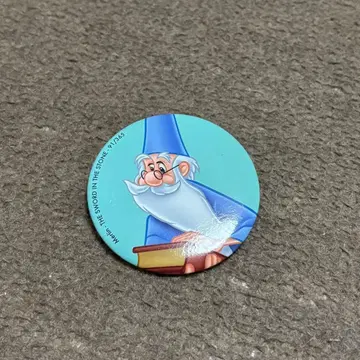 디즈니 왕의 검 머린 캔뱃지