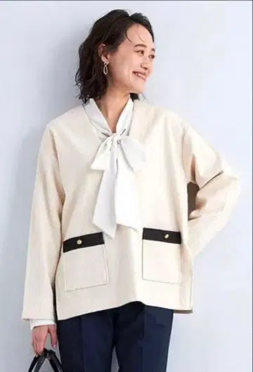 [그린 라벨 릴랙싱] (F) / V넥 풀오버 티셔츠