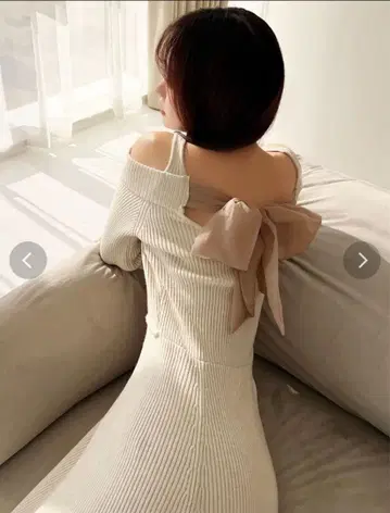 RESEXXY 백리본 머메이드 니트 원피스