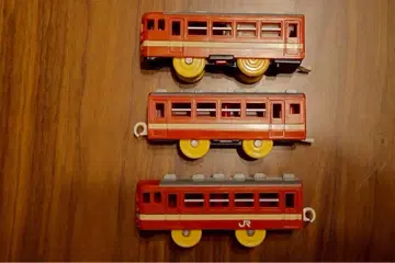 겨울 임시 열차 711계 근교형 기차 JR 홋카이도 프라레일