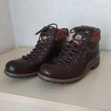 클락스 GORE-TEX 워크 부츠 마운틴 부츠