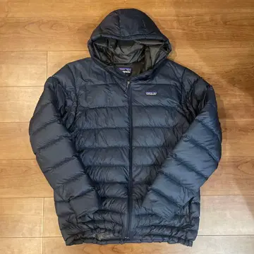 Patagonia 하이-로프트 다운 후디 네이비 L 사이즈