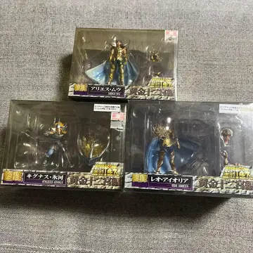 세인트 세이야 초상 피규어 3체 세트