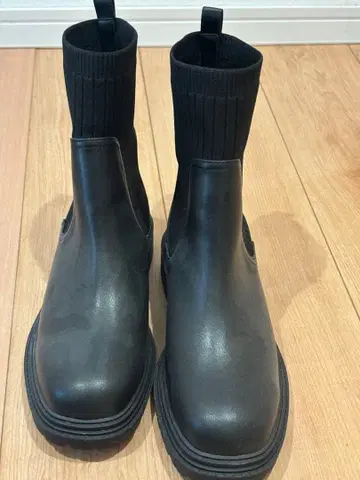 블랙 사이드 고어 부츠 합성 피혁