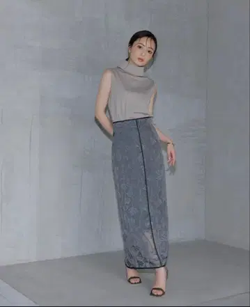 [ 새상품급 ] 아뉴앙스/오팔 타이트 스커트