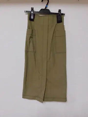 [ 미사용 ] JUSGLITTY 타이트 스커트