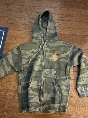 카모플라쥬 지퍼 후드티 spitfire