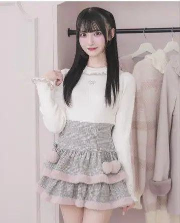 pium 프릴 하이넥 니트탑