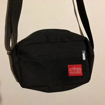 사코슈 Manhattan Portage 블랙 숄더백