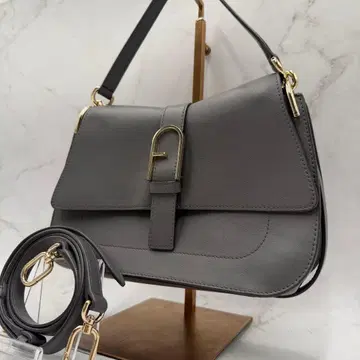 [새상품급] 훌라 FLOW 탑 핸들 M 2way 숄더백