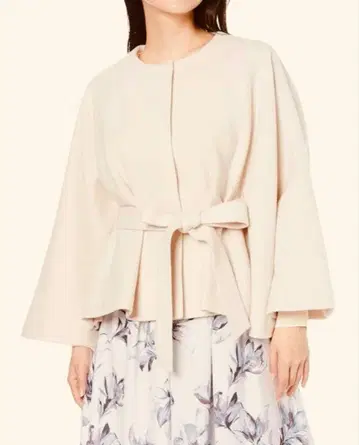 택 포함 새상품 레스 빠세 멋진 케이프 코트 망토 베이지 아이보리