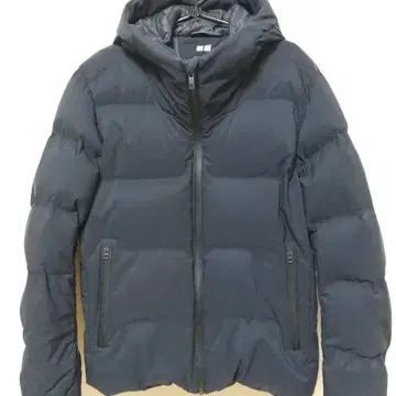 유니클로 심리스 다운 파카 네이비 M