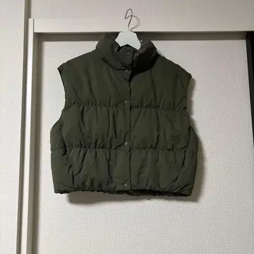 UNIQLO C 올리브 다운 베스트 S