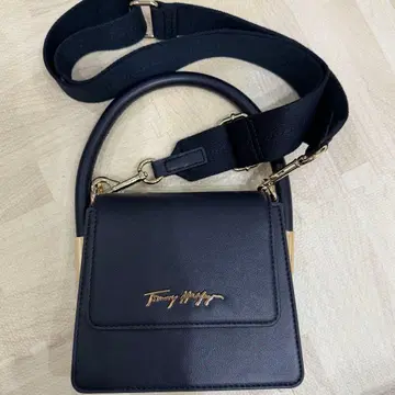 Tommy Hilfiger 네이비 핸드&숄더백