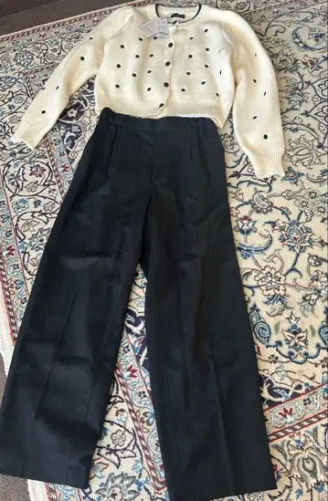 칼리테 울 팬츠 미사용 가디건 포함