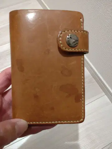 moto 브라운 가죽 접이식 지갑