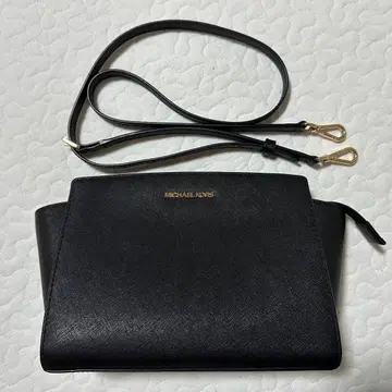 MICHAEL KORS 블랙 숄더백