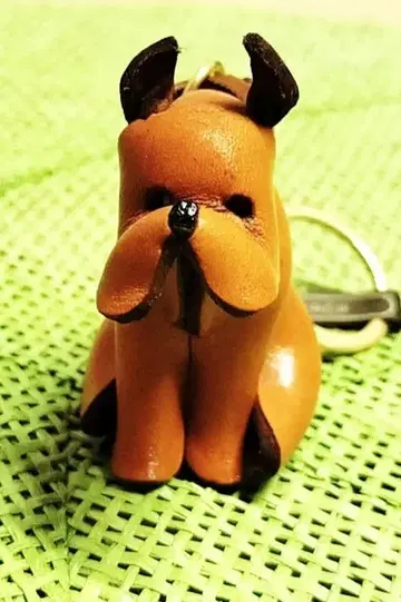 가죽제품 강아지 피규어 키링