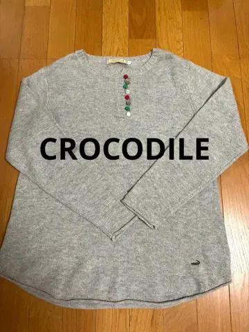 CROCODILE 그레이 버튼 니트