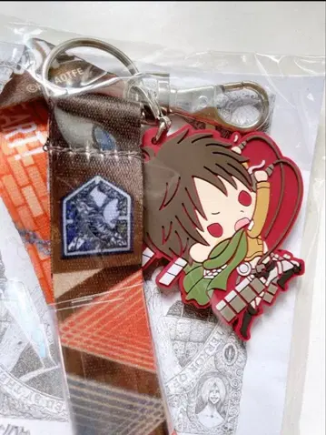 진격의 거인전 파이널 한정판 굿즈 넥스트랩 포함 러버 참 엘렌