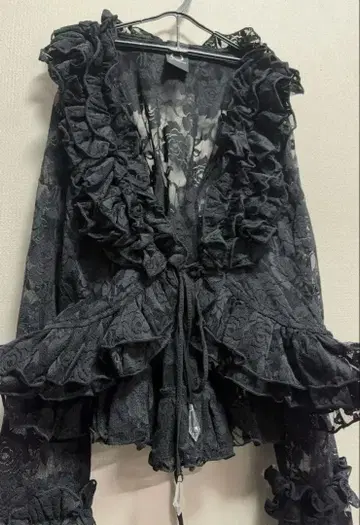 OZZ ONESTE 레이스 숏 기장 가디건 블랙