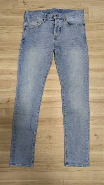 라이트 블루 스키니 청바지