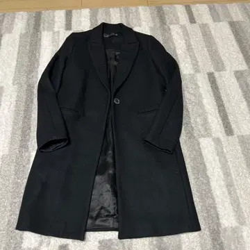 블랙 체스터 코트