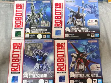 ROBOT혼 스트라이크 건담 ver.anime + 스트라이커 세트