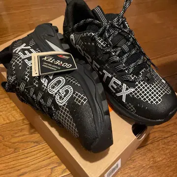 새상품 MERRELL MOAB SPEED 2 REFLECTIVE GTX