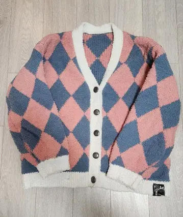 하울의 움직이는 성 가디건 지브리 동동이 공화국