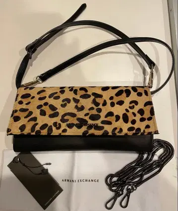 [ 새상품/택 포함 ] 아르마니 애니멀 지갑