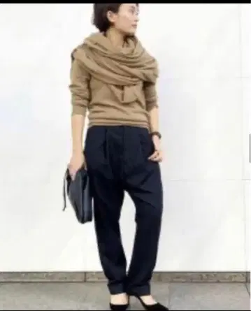 [택 포함 새상품] AP STUDIO ADNYM/아데남 턱 사루엘 팬츠