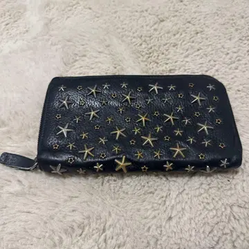 지미추 Jimmy choo 블랙 가죽 별 모양 스터드 장지갑