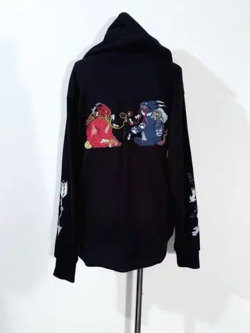 이시쿠로 아야코 그라니프 아운 고양이 하마야 후드티 L 사이즈