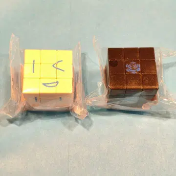 Ado 요다카 회장 한정판 Ado 가챠 미니 루빅스 큐브 2종 세트