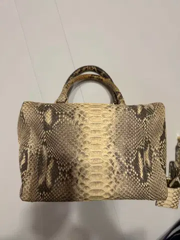 MaamELEGANCE 마암엘레강스 GLENDABLOOM