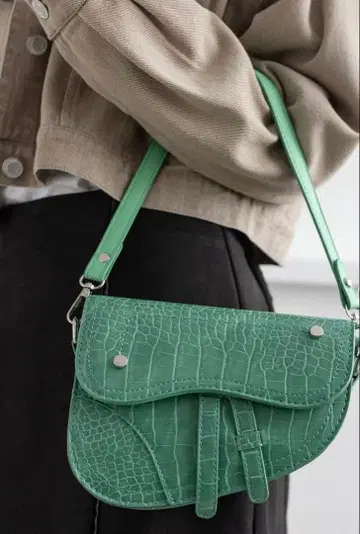 새상품 클리어 안장풍 2WAY 숄더백