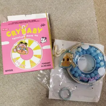 [정품 ] POPMART CRYBABY Vacation Mode On