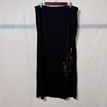 새상품급 Emma James 블랙 스커트 사이즈 3 블랙 빅 사이즈