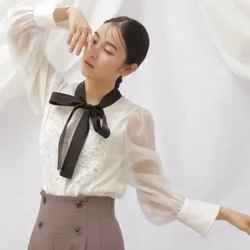 질 바이 질 스튜어트 JILLSTUART 레이스 리본 블라우스 셔츠