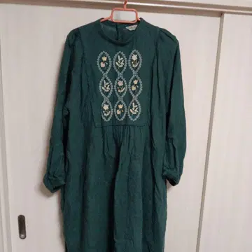 사만사 모스모스 SM2 마카베 앨리스 자수 원피스