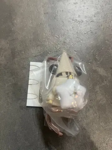 디즈니 2025 릴린린 오너먼트 캡슐 토이 (가챠가챠) 화이트